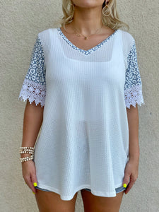 Lace Animal Contrast Tunic Top