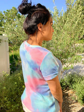 Load image into Gallery viewer, Tie Dye Printed Waffle Top