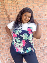 Load image into Gallery viewer, Honeyme Floral Short Sleeve Top