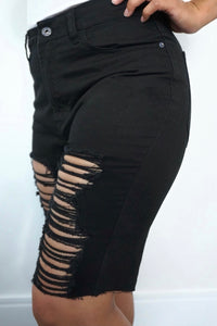 Distressed Bermuda Black Shorts